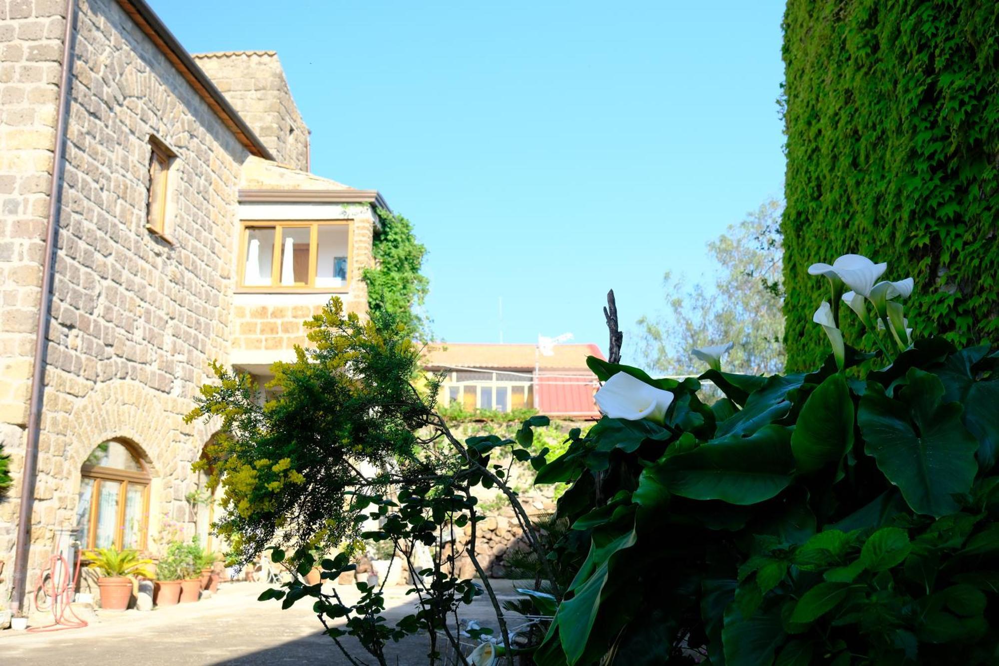 Conte Spencer Bed & Breakfast Caserta Vecchia Eksteriør bilde