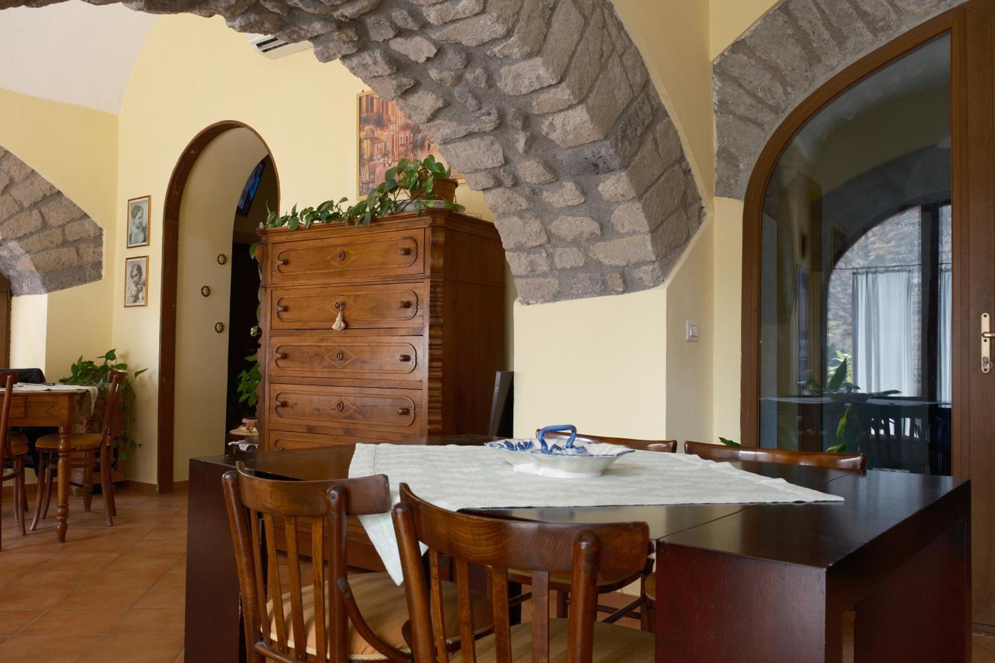 Conte Spencer Bed & Breakfast Caserta Vecchia Eksteriør bilde