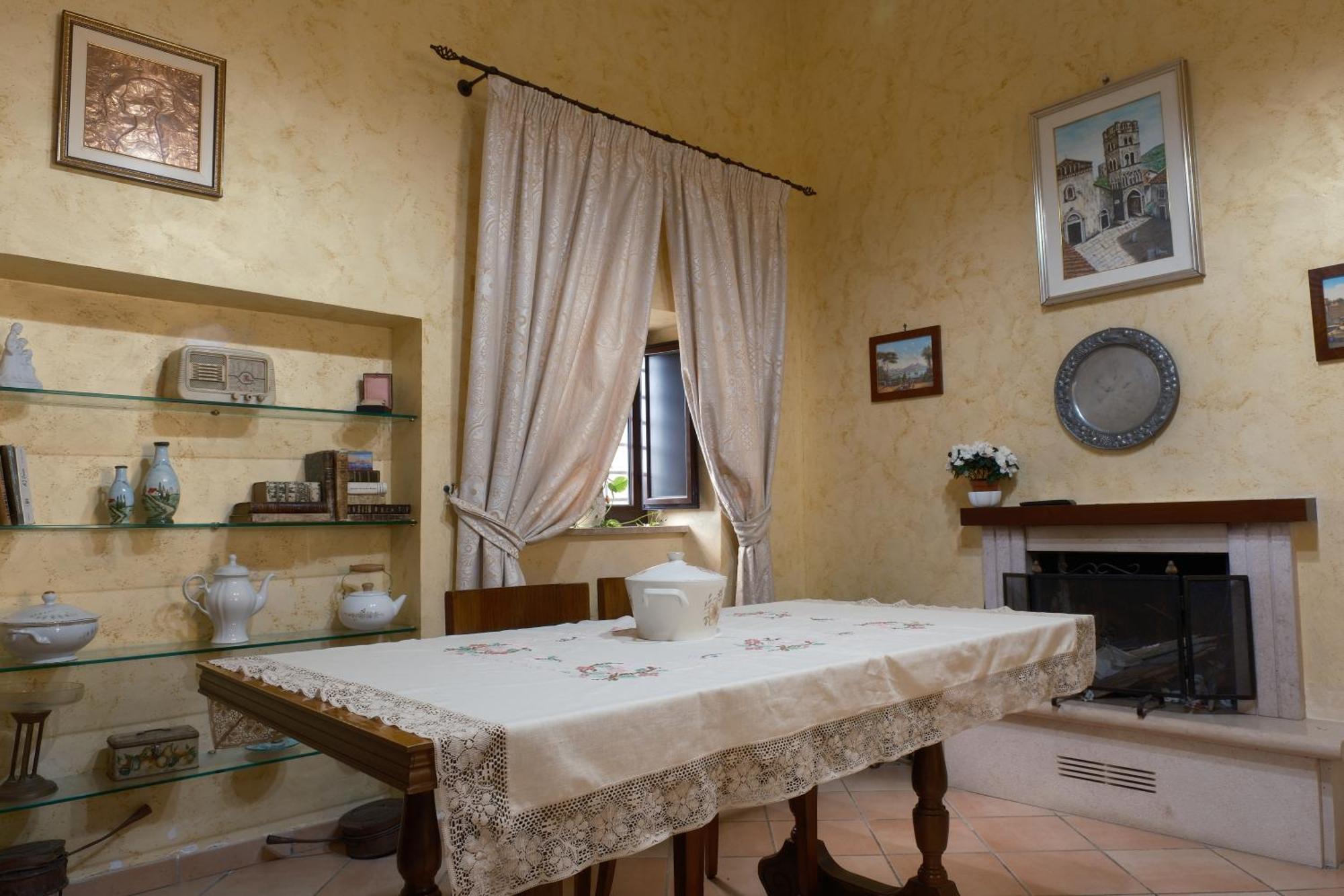 Conte Spencer Bed & Breakfast Caserta Vecchia Eksteriør bilde