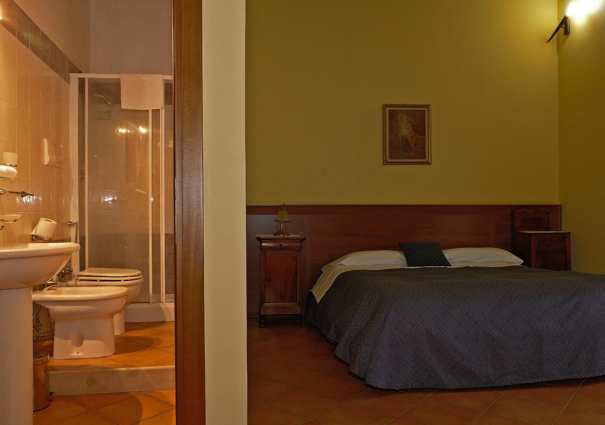 Conte Spencer Bed & Breakfast Caserta Vecchia Eksteriør bilde